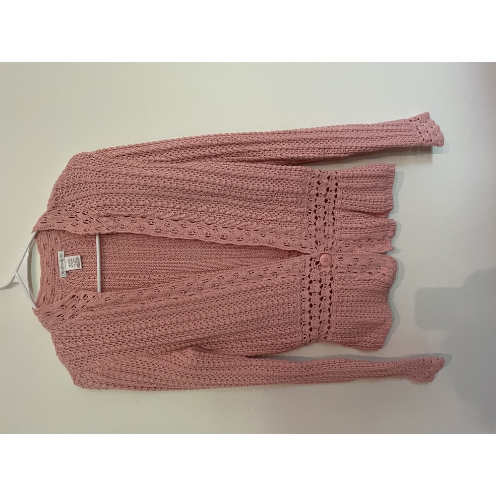 Pink crocheted cardigan, size M.
